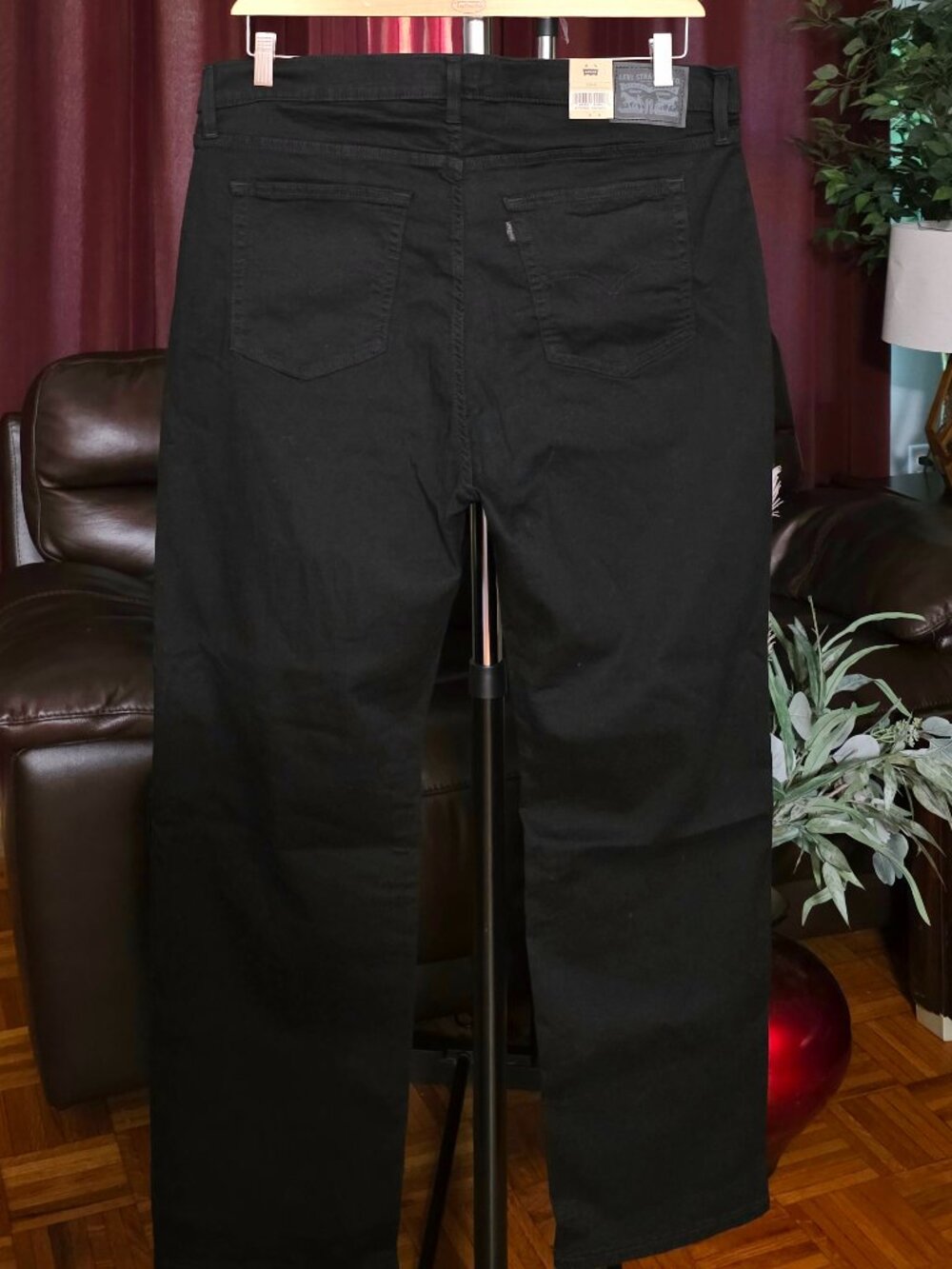 LEVI'S 724 HIGH RISE SLIM STRAIGHT! - Picture 4 of 6